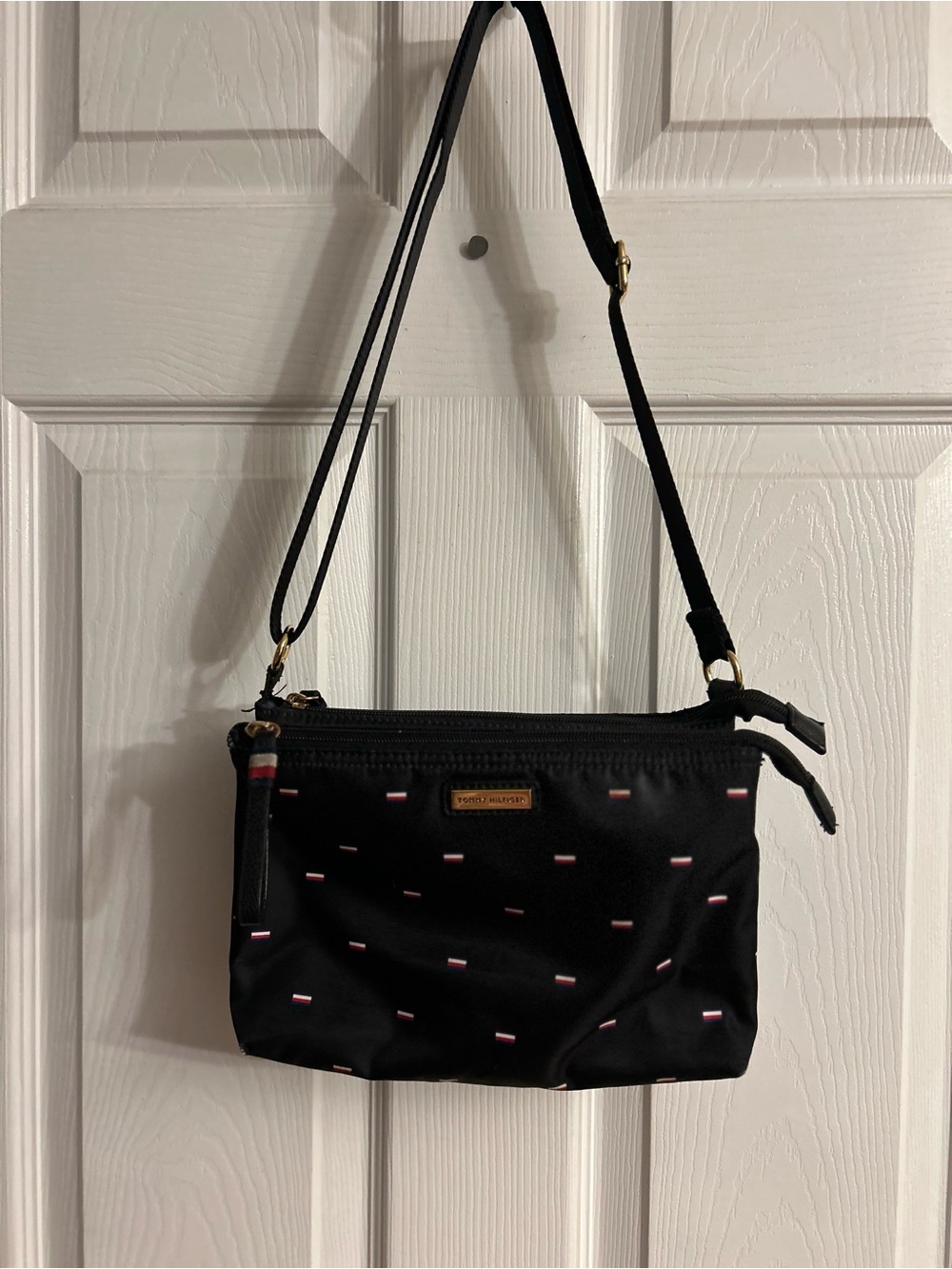 Tommy Hilfiger Black Crossbody Shoulder Bag with Subtle Stripe Accents